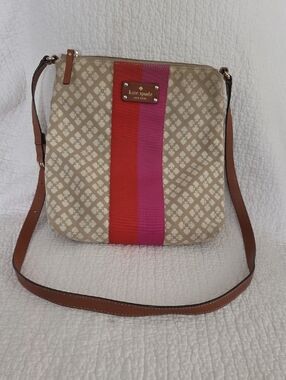 Kate Spade Beige Messenger Crossbody Bag with Pink & Red Stripe